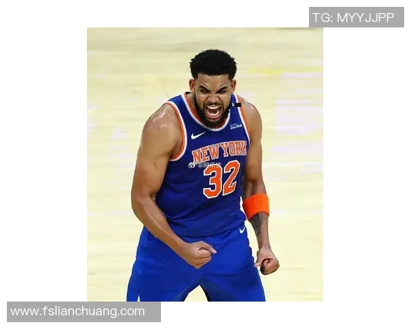 卡尔安东尼唐斯如何在NBA赛场上展现全能球技与领导力