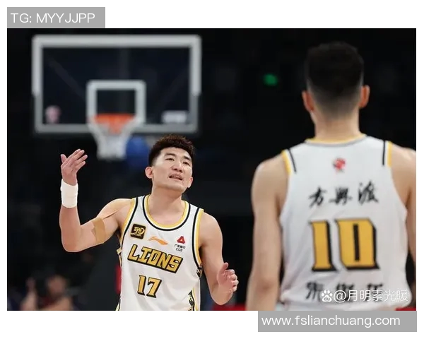 2017年CBA季后赛山东队与广厦队激战回顾与精彩瞬间分析