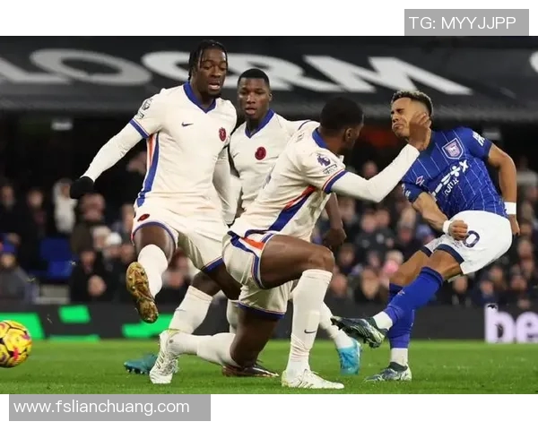 切尔西对阵卡拉巴克精彩比赛录像回放及精彩瞬间分析